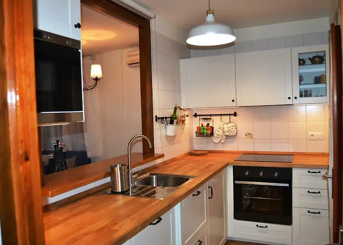 Apartament Con Jardin *