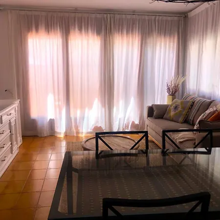 Con Jardin Apartment