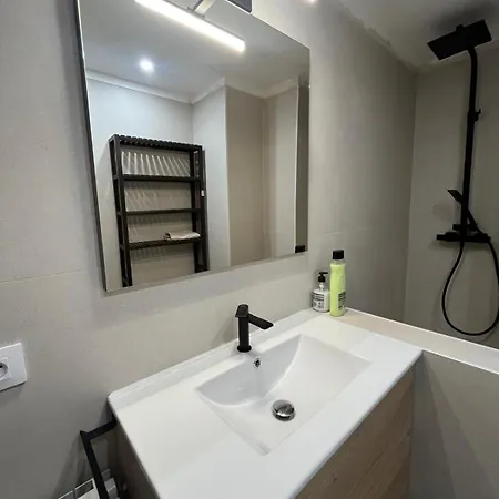 Apartament Con Jardin *