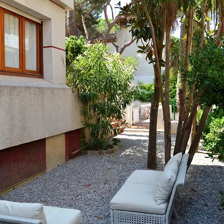 Daire Con Jardin *